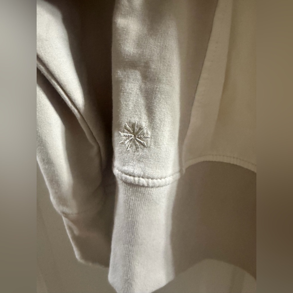 Athleta Beige and Cream Sweatshirt - Picture 5 of 6